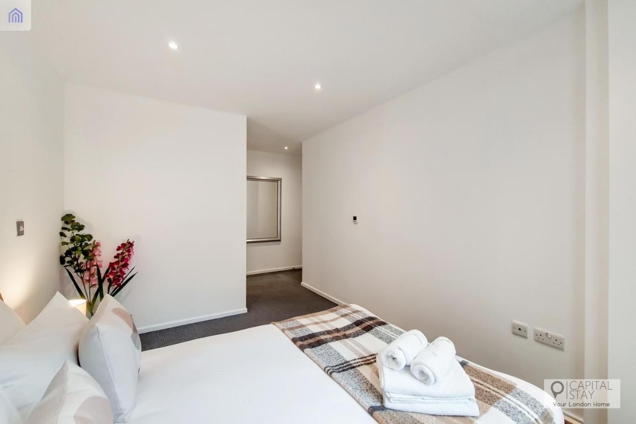 Fully Serviced Two Bed Apartment By Excel & O2 London Eksteriør bilde